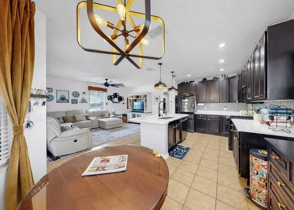 16226 Bridgewalk Drive Lithia FL 33547