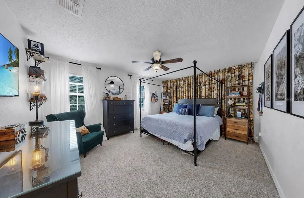 16226 Bridgewalk Drive Lithia FL 33547