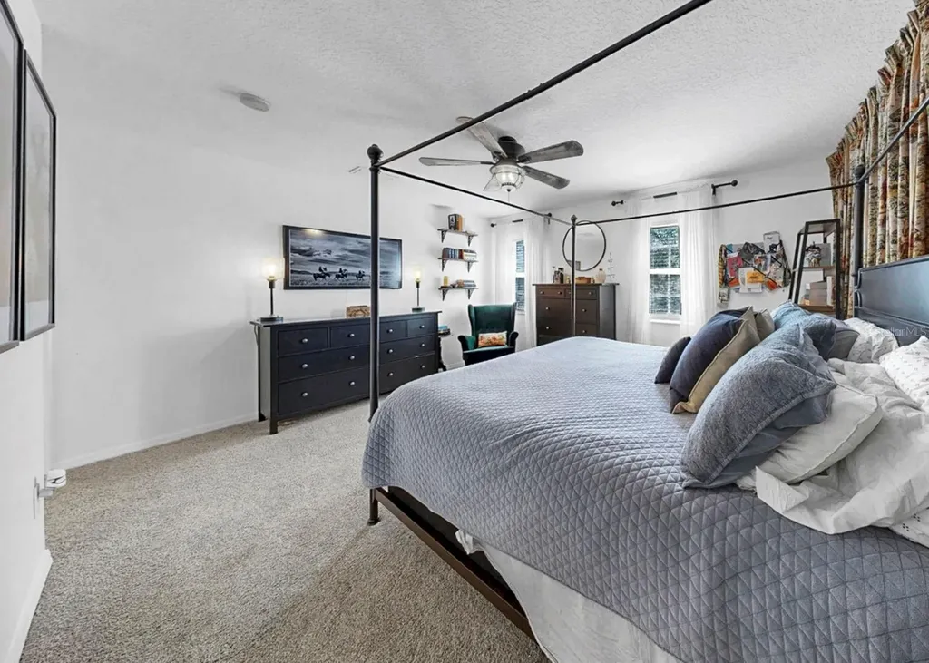 16226 Bridgewalk Drive Lithia FL 33547