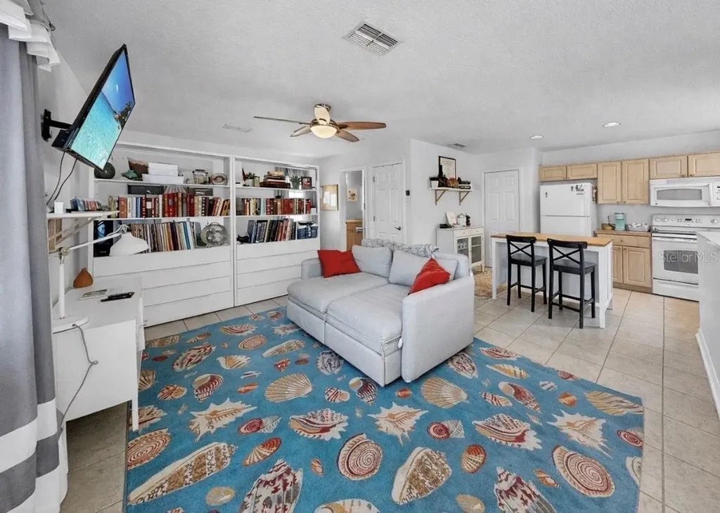 16226 Bridgewalk Drive Lithia FL 33547
