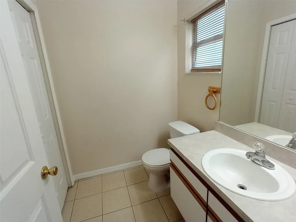 880 E Columbia Avenue Kissimmee FL 34744