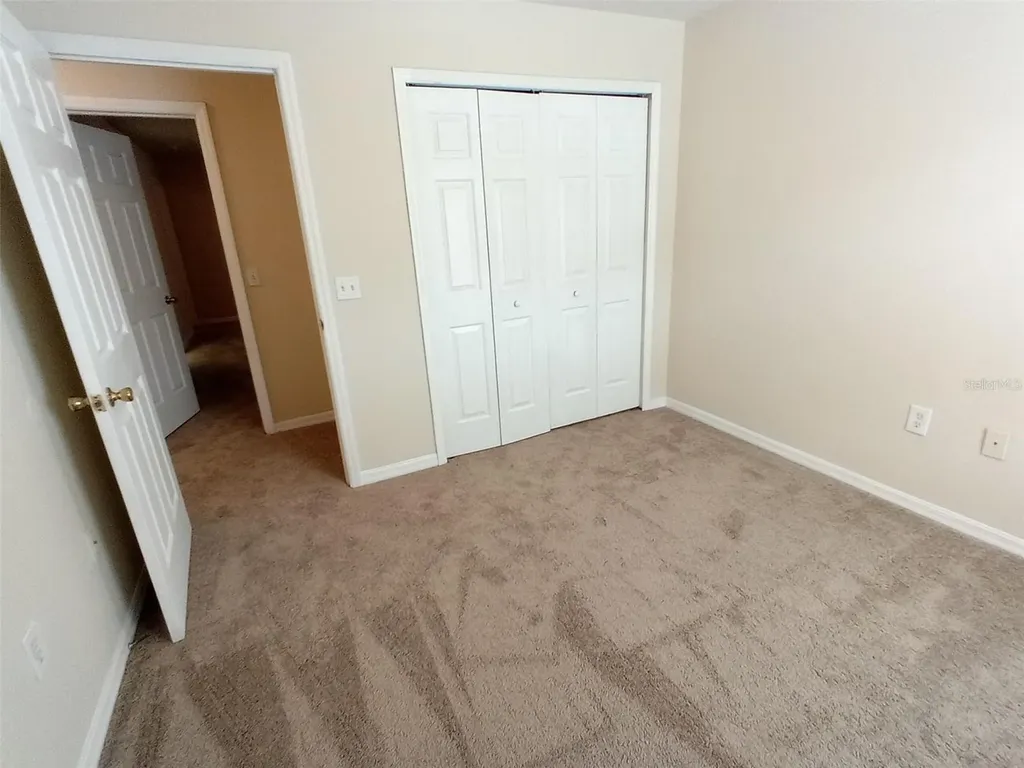 880 E Columbia Avenue Kissimmee FL 34744