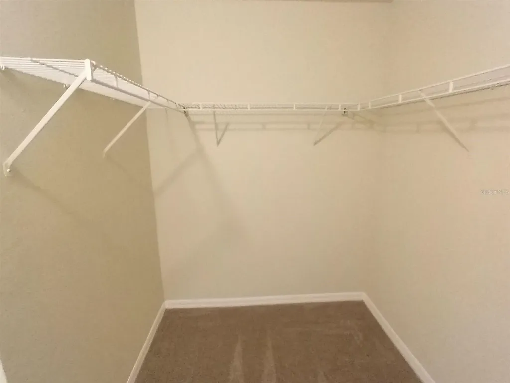 880 E Columbia Avenue Kissimmee FL 34744