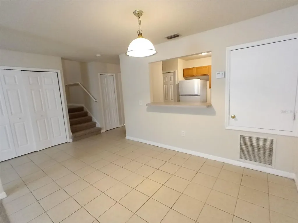 880 E Columbia Avenue Kissimmee FL 34744