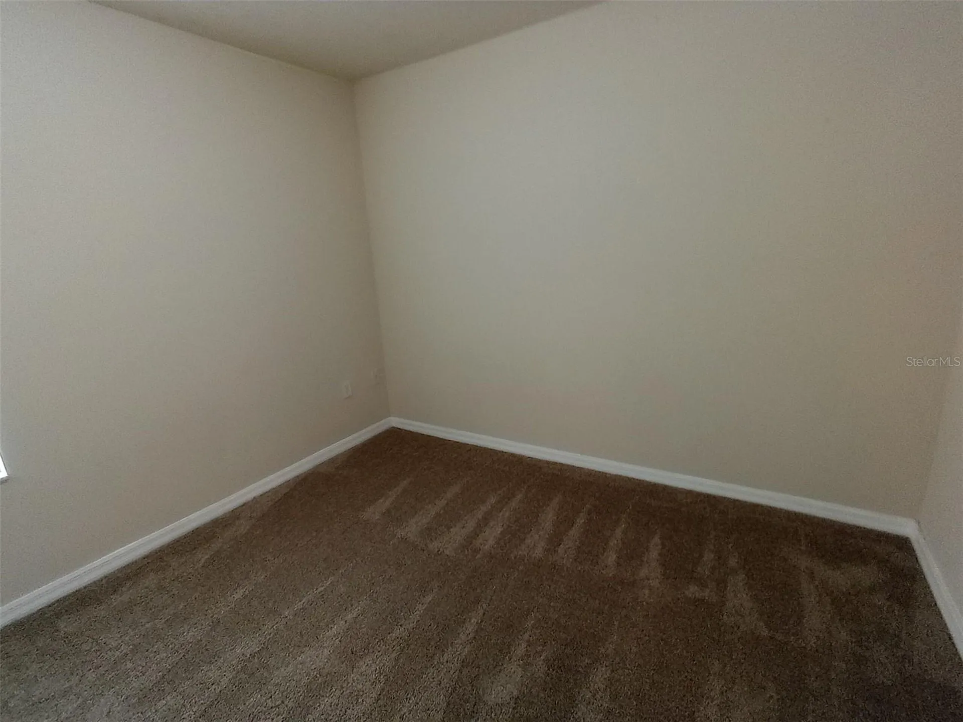 880 E Columbia Avenue Kissimmee FL 34744