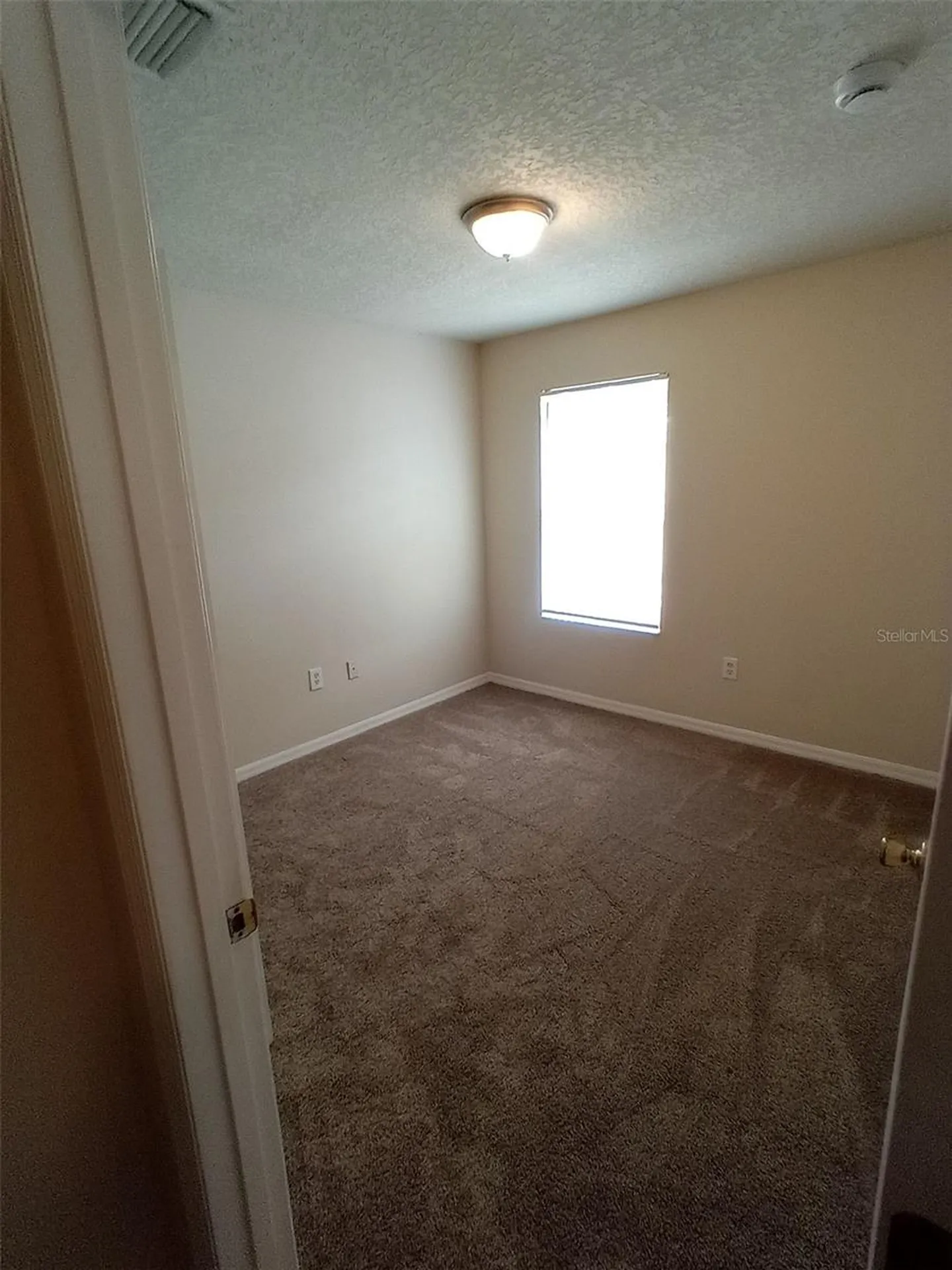 880 E Columbia Avenue Kissimmee FL 34744