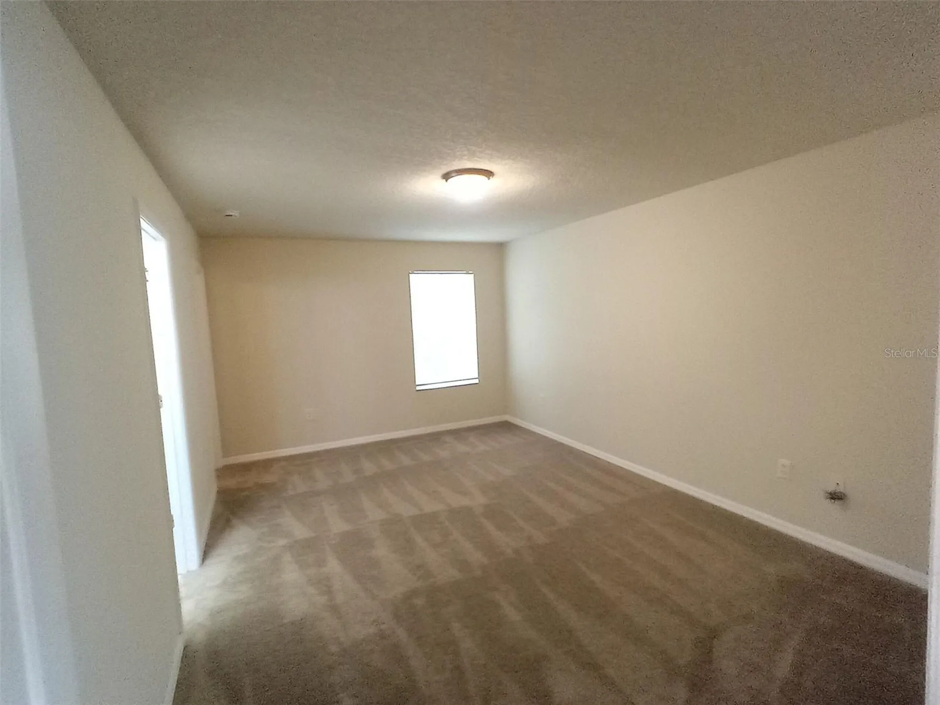880 E Columbia Avenue Kissimmee FL 34744