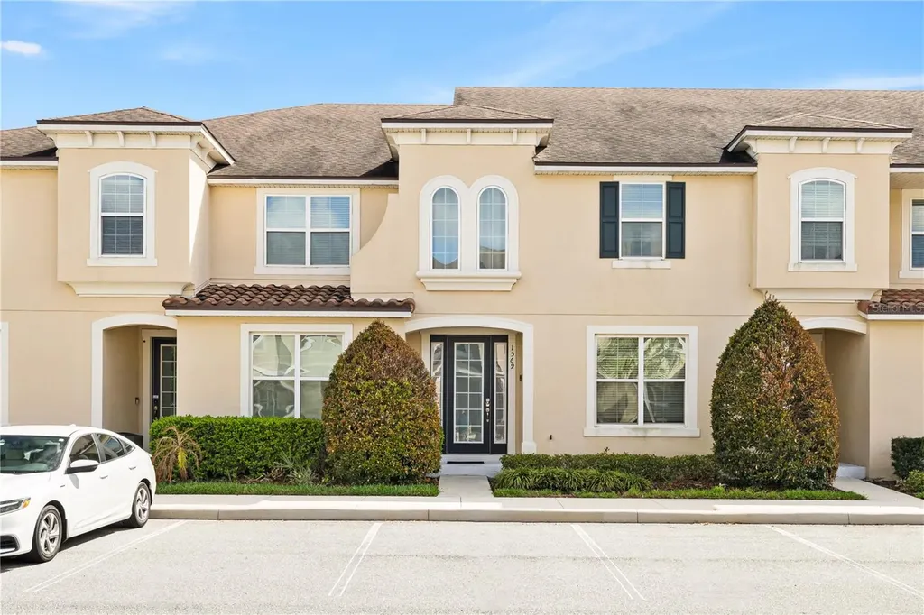 1569 Carey Palm Circle Kissimmee FL 34747