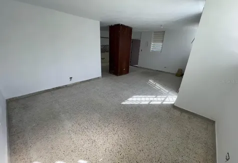 2 F Fajardo PR 00738