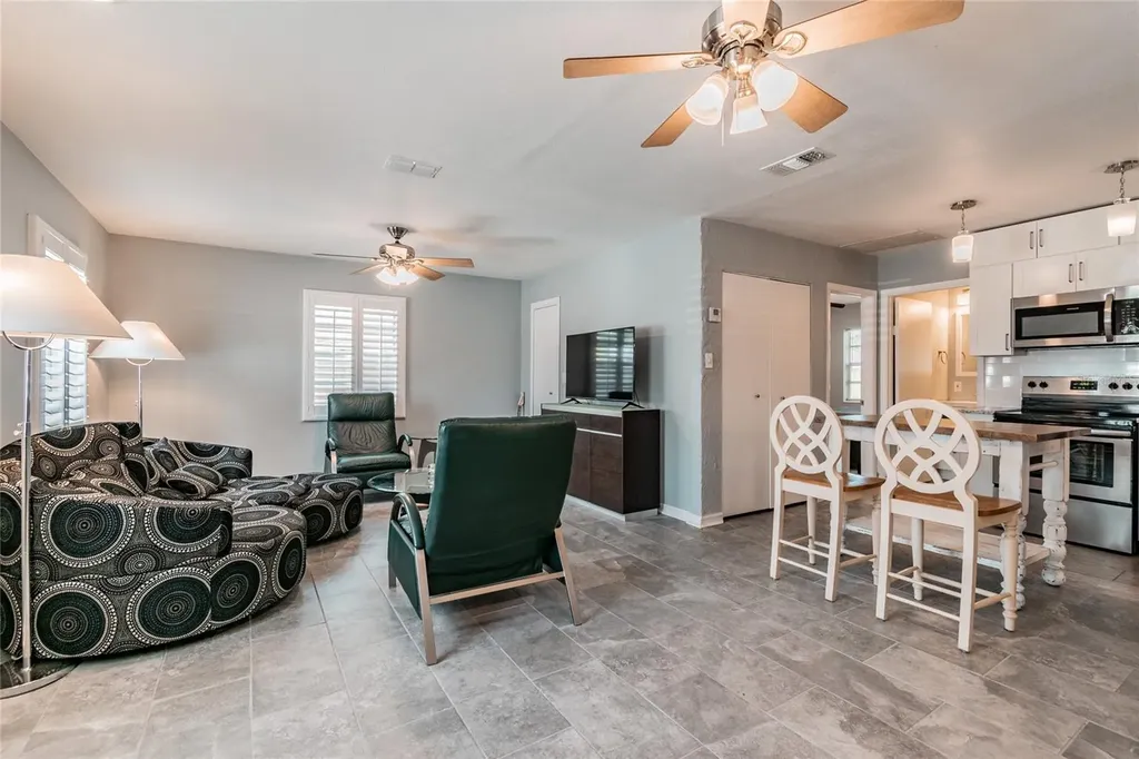 3611 W Anderson Avenue Tampa FL 33611