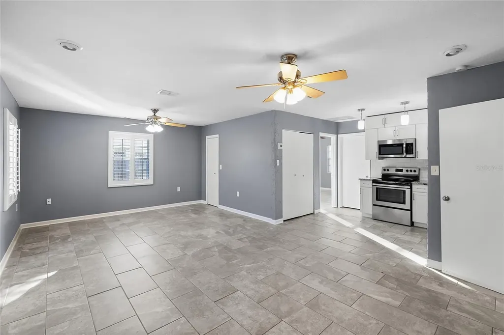 3611 W Anderson Avenue Tampa FL 33611