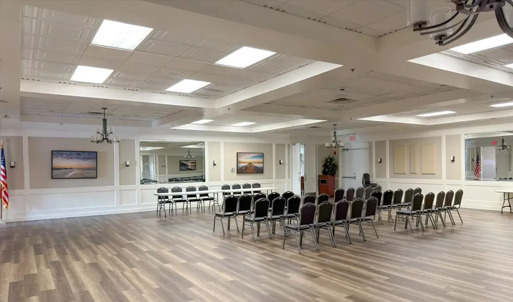 205 Kings Boulevard Sun City Center FL 33573