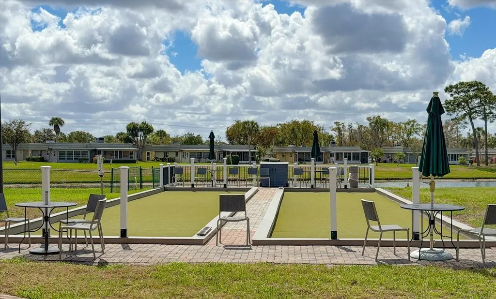 205 Kings Boulevard Sun City Center FL 33573