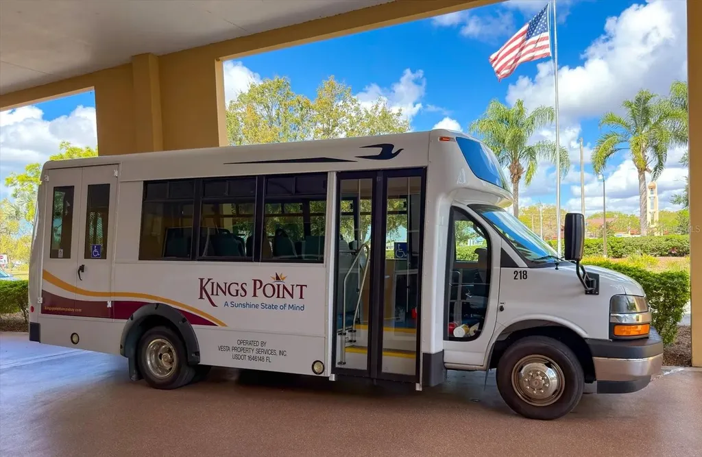 205 Kings Boulevard Sun City Center FL 33573