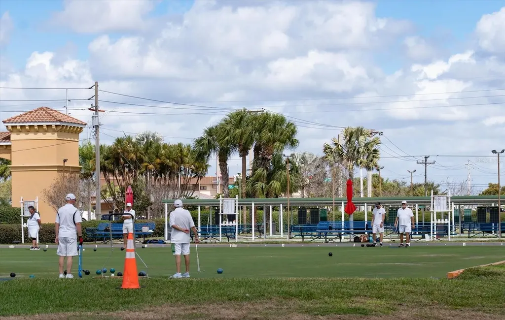 205 Kings Boulevard Sun City Center FL 33573