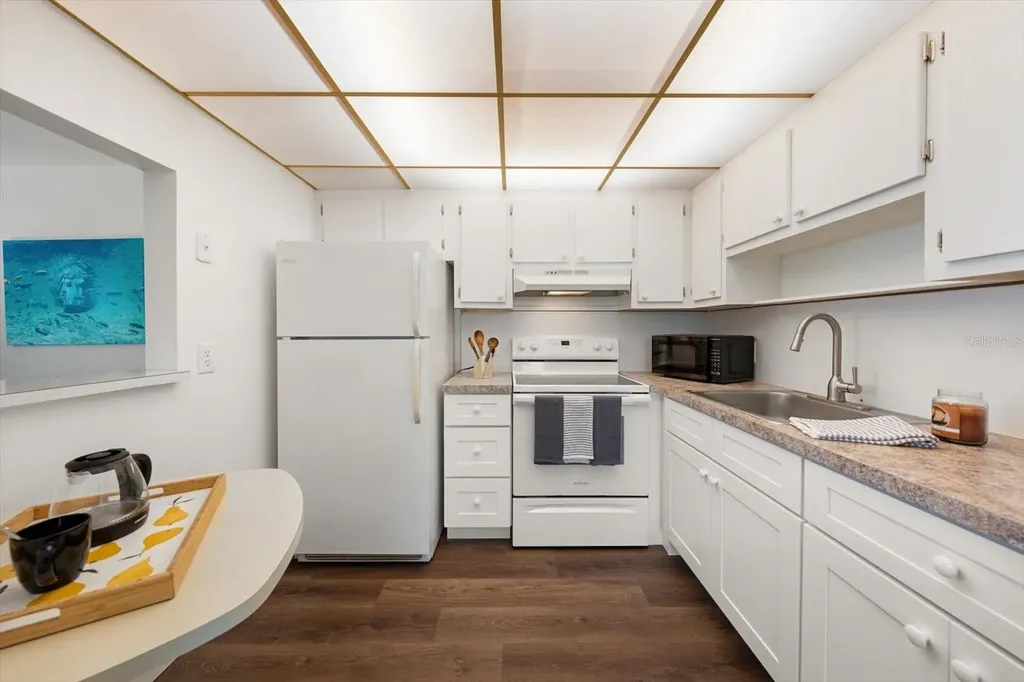 205 Kings Boulevard Sun City Center FL 33573