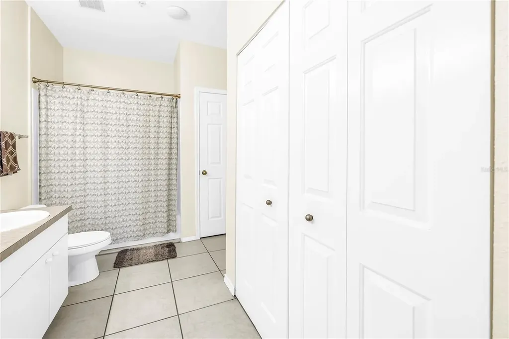 4333 Bayside Village Drive Tampa FL 33615