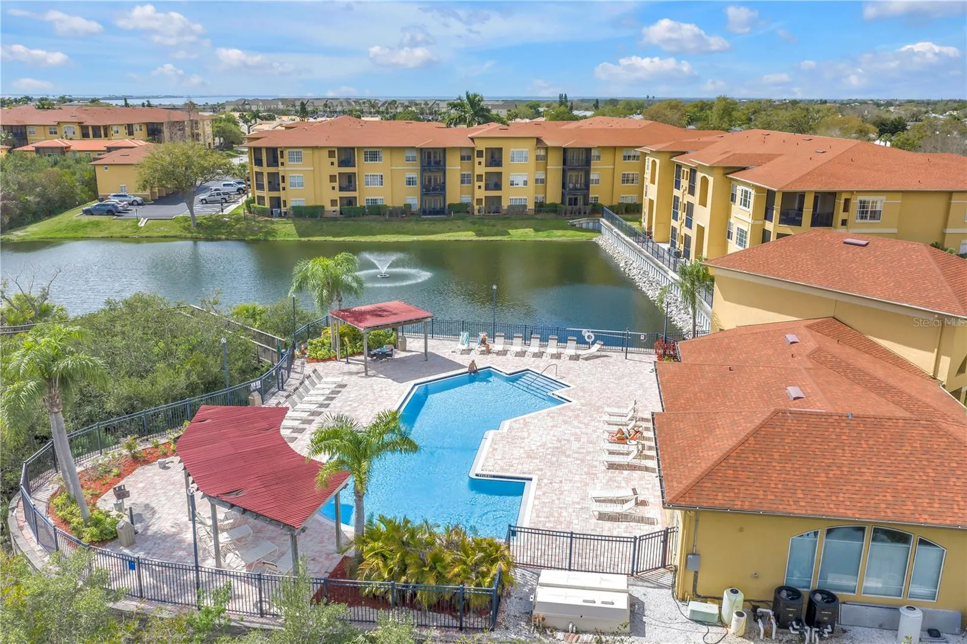 4333 Bayside Village Drive Tampa FL 33615
