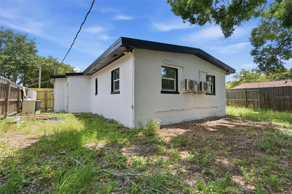 2547 14th Avenue S St Petersburg FL 33712