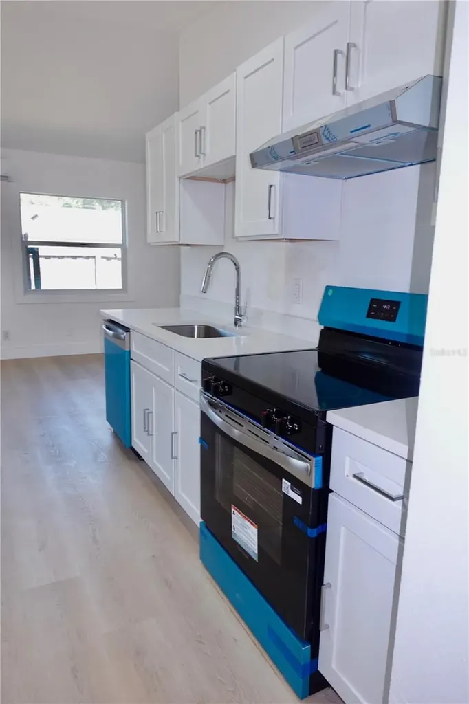 2547 14th Avenue S St Petersburg FL 33712