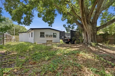 2547 14th Avenue S St Petersburg FL 33712