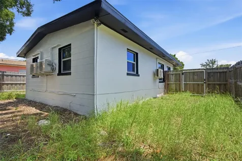 2547 14th Avenue S St Petersburg FL 33712