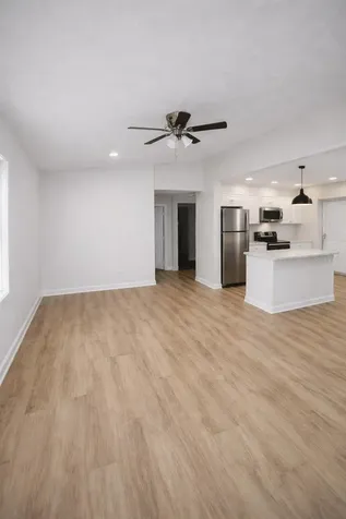 2547 14th Avenue S St Petersburg FL 33712