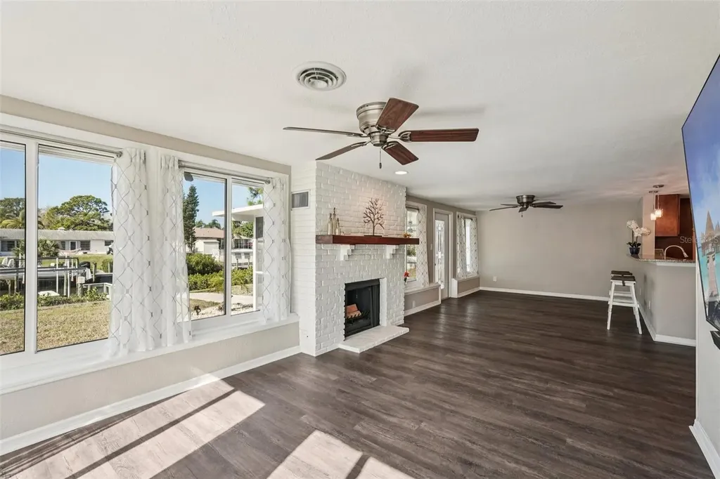 1956 Greenlawn Drive Englewood FL 34223