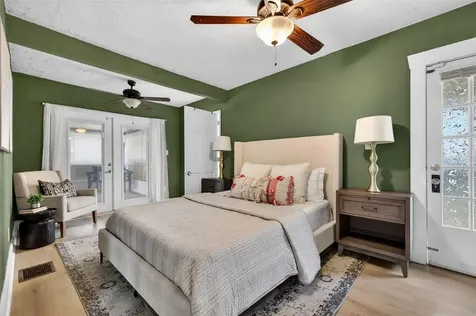2825 3rd Avenue N St Petersburg FL 33713