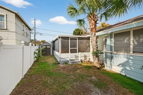 2825 3rd Avenue N St Petersburg FL 33713