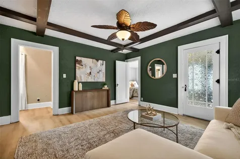 2825 3rd Avenue N St Petersburg FL 33713