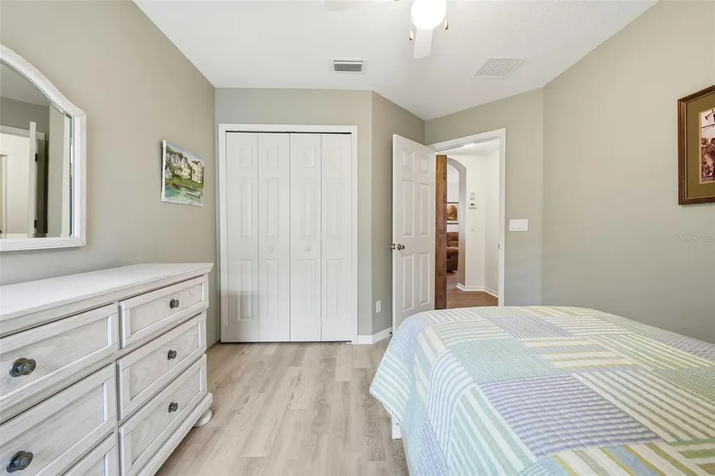 5135 Indian Ocean Loop Tavares FL 32778
