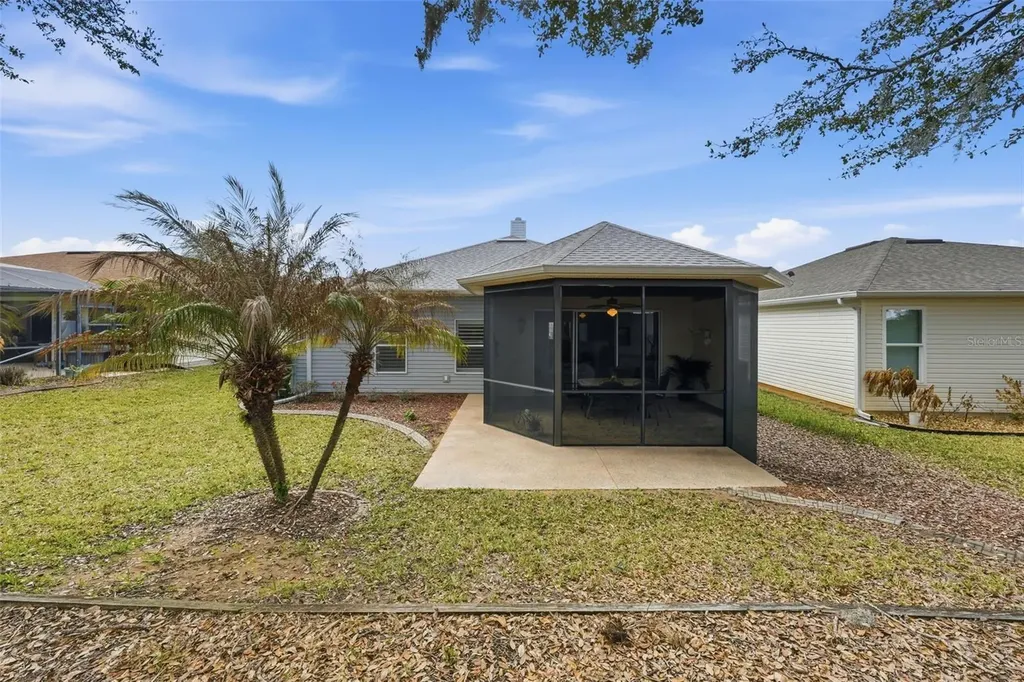 5135 Indian Ocean Loop Tavares FL 32778