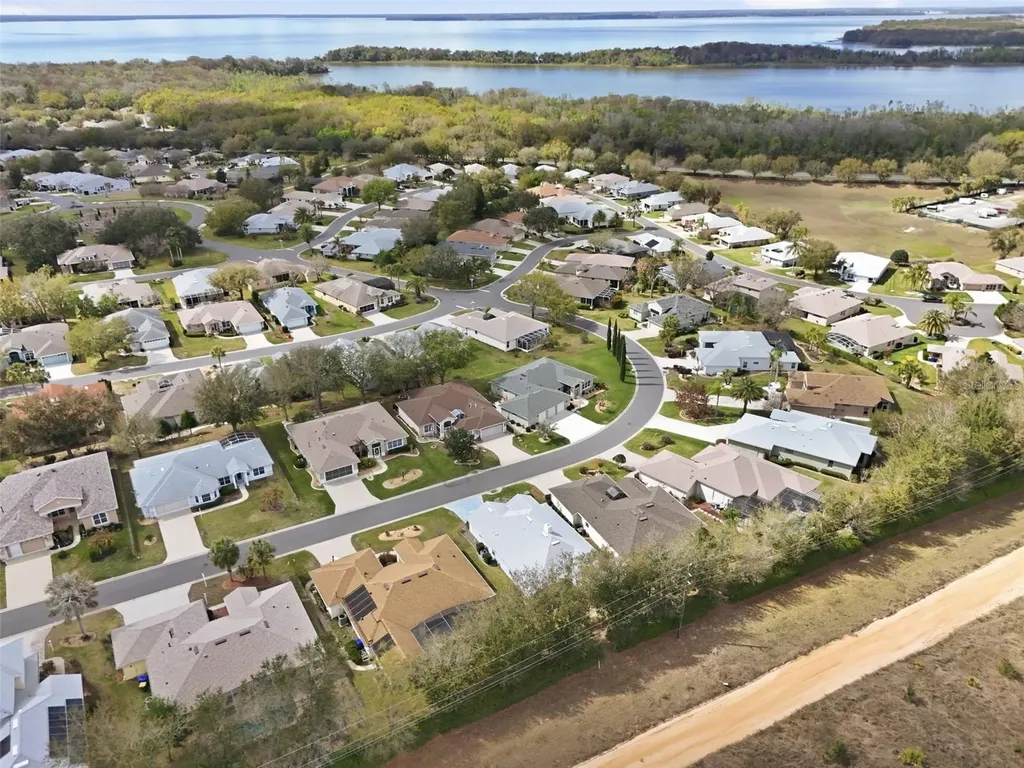 5135 Indian Ocean Loop Tavares FL 32778