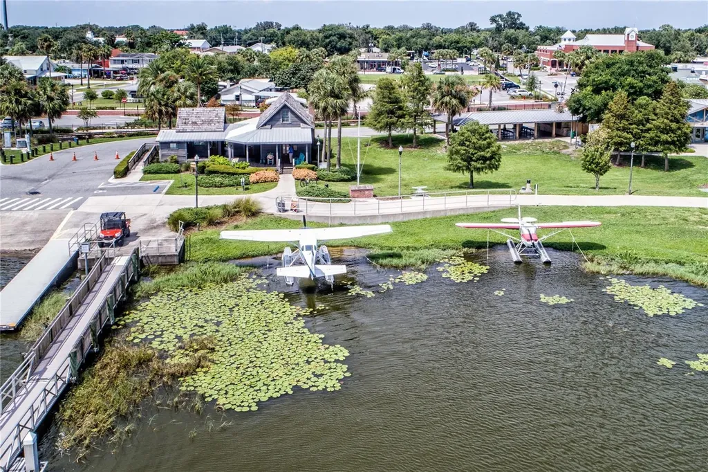 5135 Indian Ocean Loop Tavares FL 32778