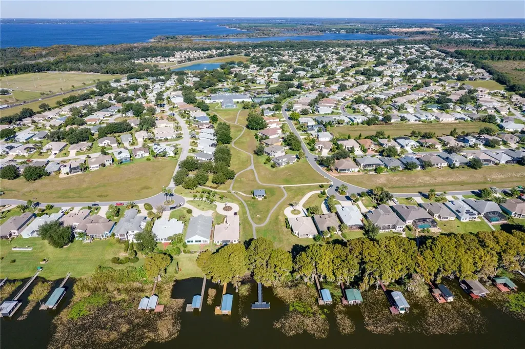 5135 Indian Ocean Loop Tavares FL 32778