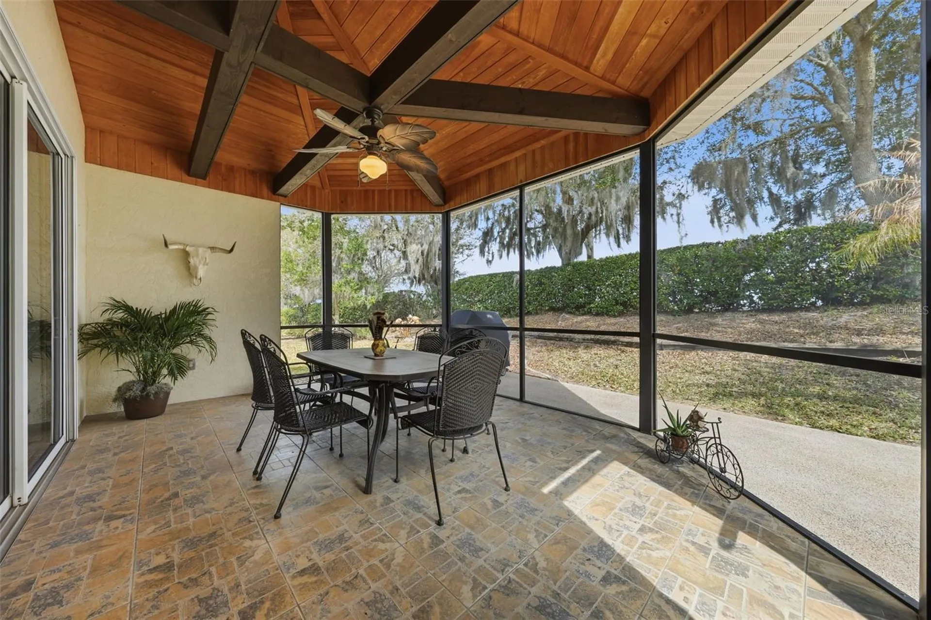 5135 Indian Ocean Loop Tavares FL 32778