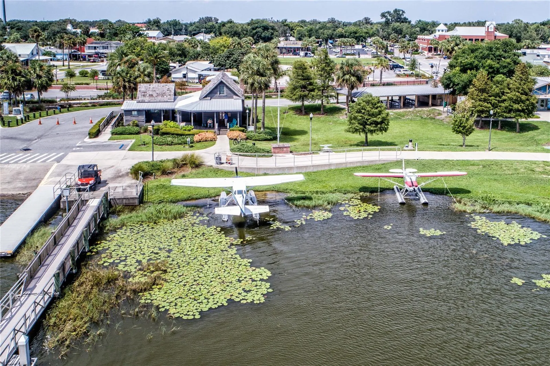 5135 Indian Ocean Loop Tavares FL 32778