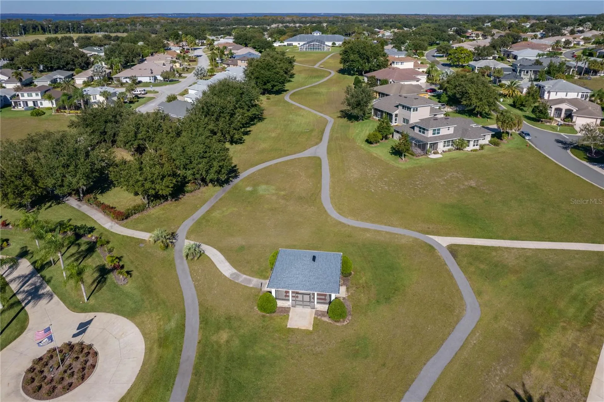 5135 Indian Ocean Loop Tavares FL 32778