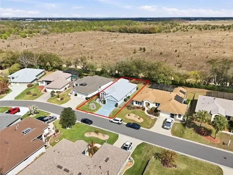 5135 Indian Ocean Loop Tavares FL 32778