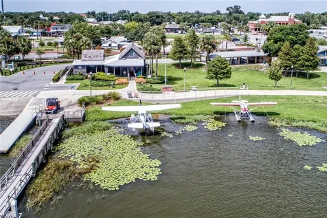 5135 Indian Ocean Loop Tavares FL 32778