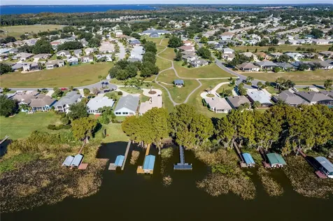 5135 Indian Ocean Loop Tavares FL 32778