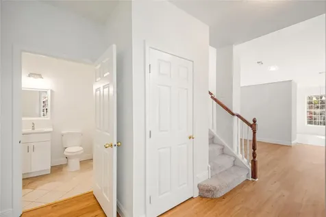 7000 Stonehedge Drive Orlando FL 32819