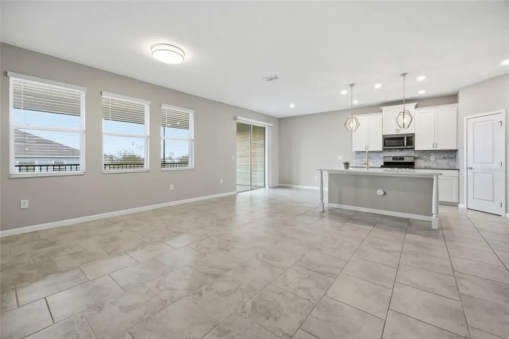 1131 Dora Parc Lane Mount Dora FL 32757