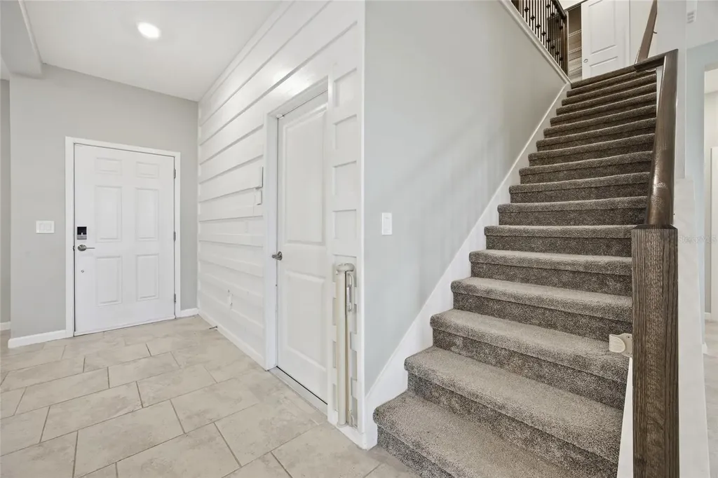 1131 Dora Parc Lane Mount Dora FL 32757