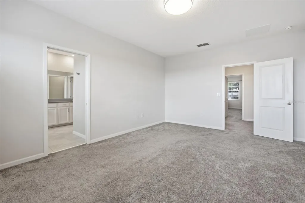 1131 Dora Parc Lane Mount Dora FL 32757