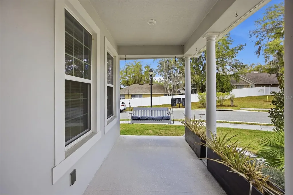 1131 Dora Parc Lane Mount Dora FL 32757