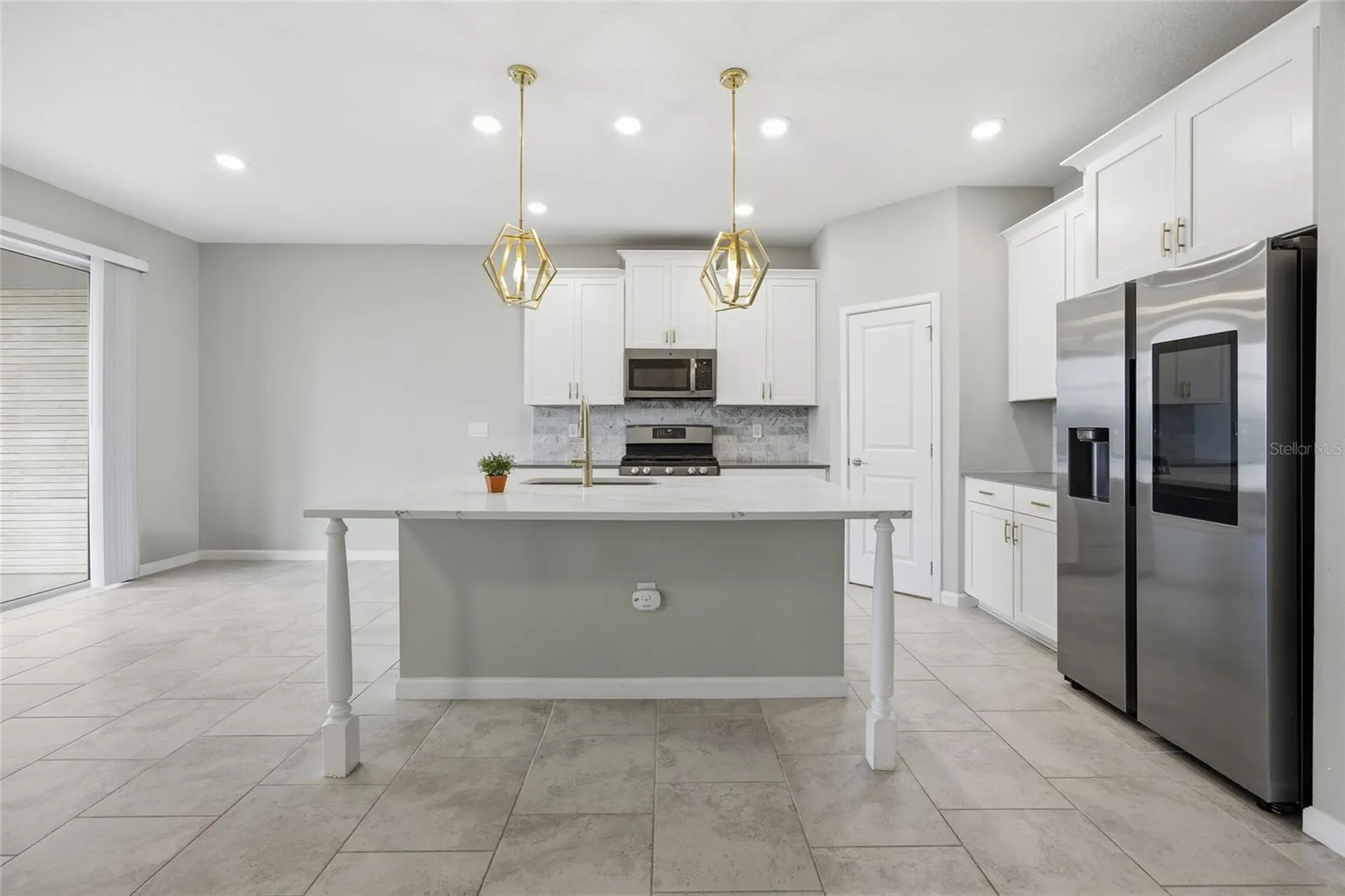 1131 Dora Parc Lane Mount Dora FL 32757