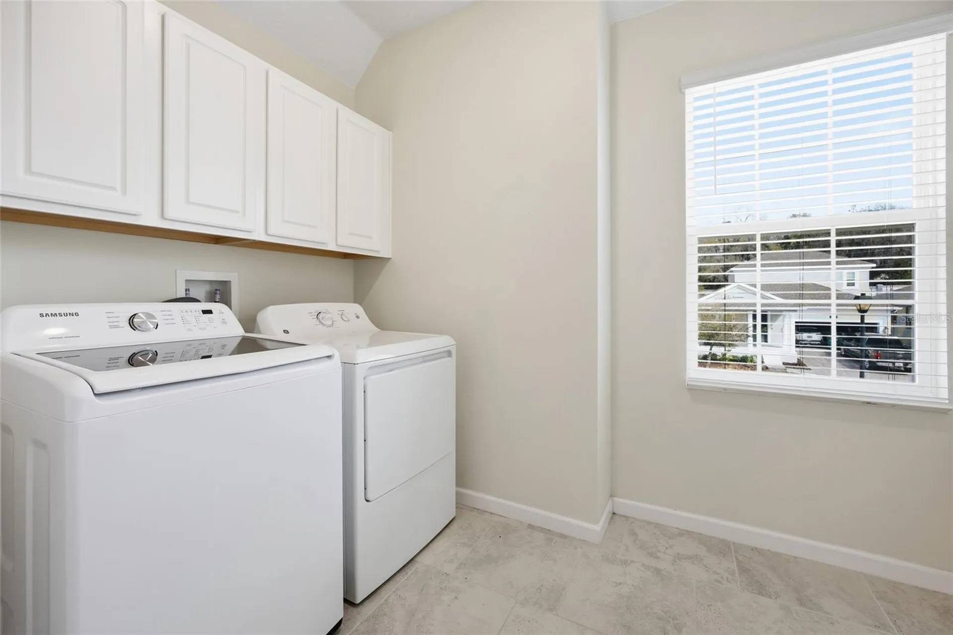 1131 Dora Parc Lane Mount Dora FL 32757
