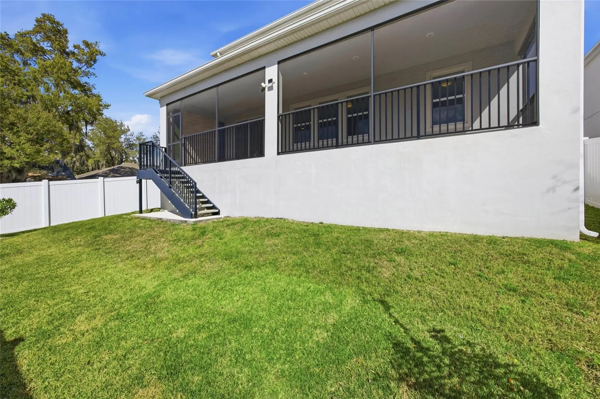 1131 Dora Parc Lane Mount Dora FL 32757